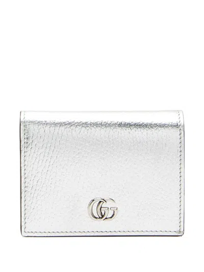 Pre-owned Gucci Marmont Metallic-leather Wallet In Silver
