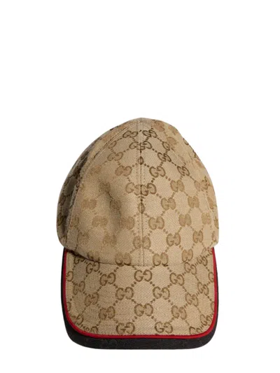 Gucci Men Beige Signature Logo Baseball Cap In Black
