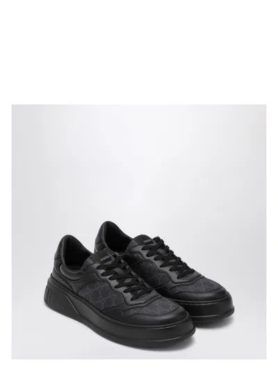 GUCCI MEN'S GG SUPREME FABRIC SNEAKER