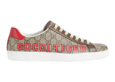Pre-owned Gucci Men's  Ace Gg Tiger Sneakers In Beige/ebony/red