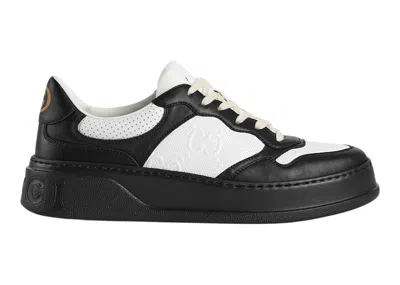 Pre-owned Gucci Men's  Gg Embossed Leather Sneakers In White/black