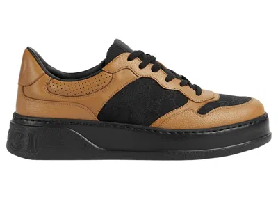 Pre-owned Gucci Men's  Gg Embossed Sneakers In Camel/black