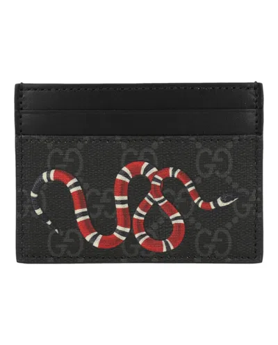 Pre-owned Gucci Men's  Kingsnake Print Gg Supreme Card Holder In Black/red In Multi