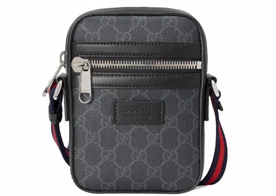 Pre-owned Gucci Men's  Messenger Gg Supreme Blue/red Web Small In Black