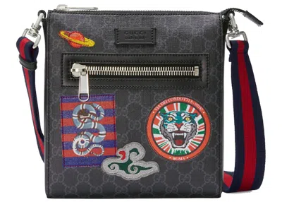 Pre-owned Gucci Men's  Night Courrier Messenger Gg Supreme In Black/grey