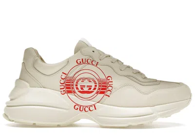 Pre-owned Gucci Men's  Rhyton Interlocking Disk Sneakers In Ivory/red
