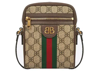 Pre-owned Gucci Men's  X Balenciaga The Hacker Project Shoulder Zip Bag In Beige
