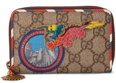 Pre-owned Gucci Men's  Zip Wallet Courrier Supreme Gg In Beige