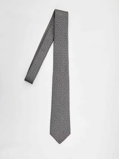 Gucci Men Jacquard Silk Tie In Neutral