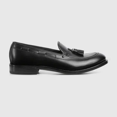 Gucci Men's Loafer With Tassel Detail In Black