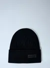 Gucci Men Logo Motif Beanie Hat In Black