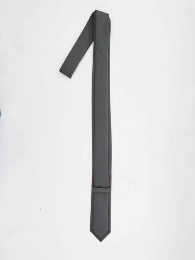 Gucci Men Solid Color Slim Tie In Gray
