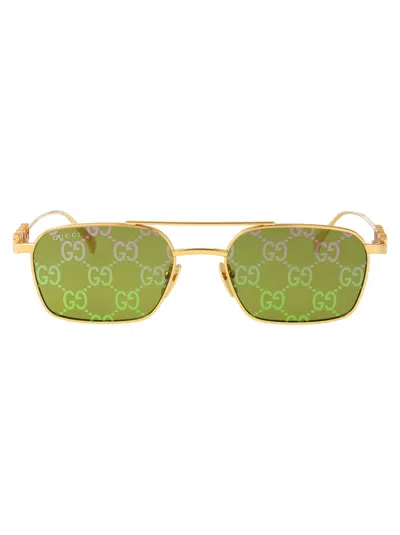 Gucci Metallic Gold-green Sunglasses In Red