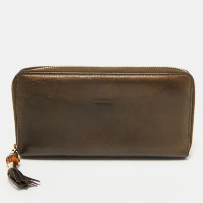 Pre-owned Gucci Metallic Leather Bamboo Tassel Zip Around Wallet