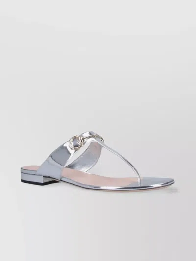 Gucci Metallic Open Toe Heeled Sandals In Silver