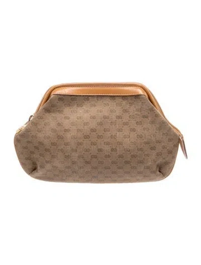 Pre-owned Gucci Microssima Clutch Vintage In Neutral