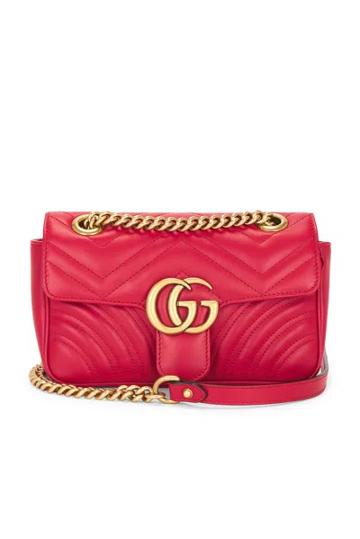 Pre-owned Gucci Mini Gg Marmont Shoulder Bag In Red
