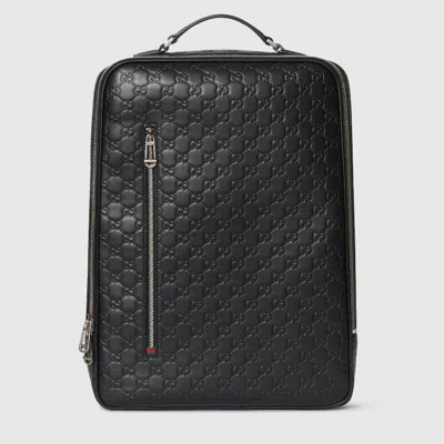 Gucci Mittelgrosser Gg Emblem Rucksack In Black