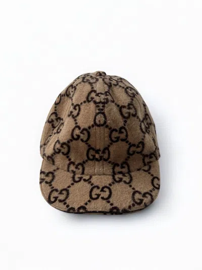 Pre-owned Gucci Monogram Wool Cap In Sand