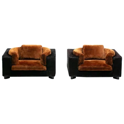 Pre-owned Gucci Monumental 1970s Club Chairs In New Black Cowhides And Chocolate Shearling