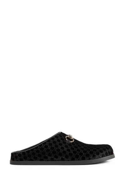 Gucci Mule With Horsebit In Black