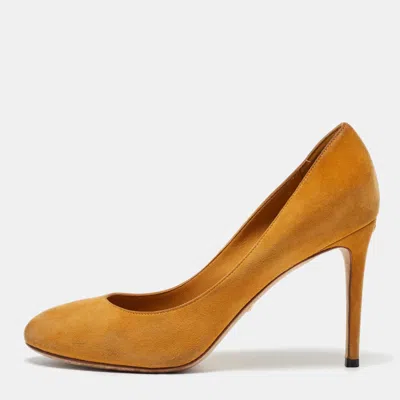 Pre-owned Gucci Mustard Yellow Suede Round Toe Pumps Size 39