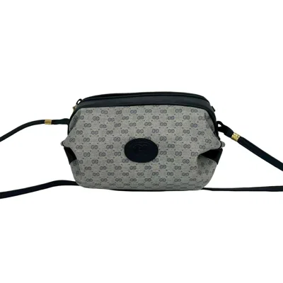 Pre-owned Gucci Navy Leather Pvc Pochette Shoulder Bag () In Blue