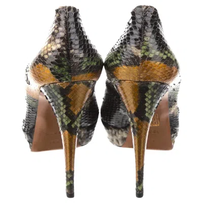Pre-owned Gucci New  Spring 2012 Python Skakeskin Pump Heels Sz 38.5 $2425 In Brown