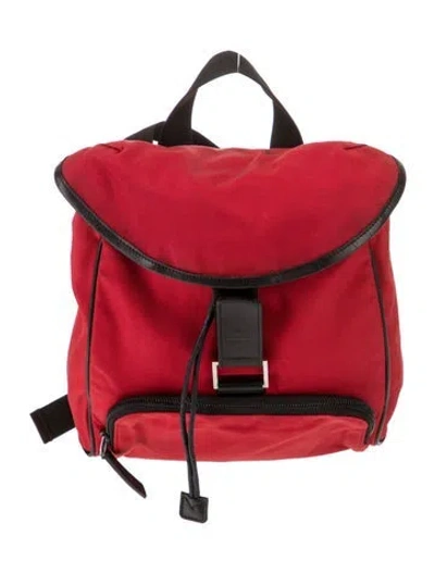 Pre-owned Gucci Nylon Backpack In Red