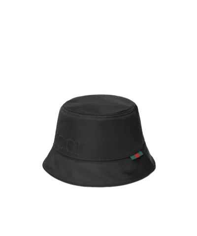 Gucci Nylon Fisherman Hat Decorated With  Logo In Black