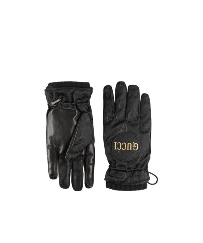 Gucci Off The Grid Gg Gloves In Black