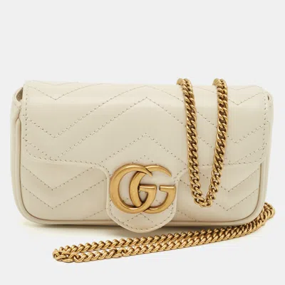 Pre-owned Gucci Off White Matelassé Leather Super Mini Gg Marmont Shoulder Bag