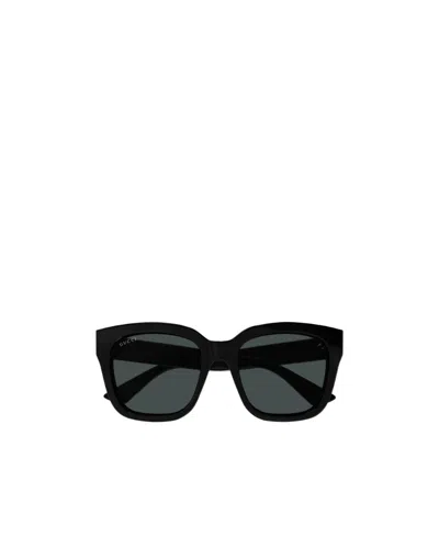 Gucci Oversize-frame Sunglasses In Black