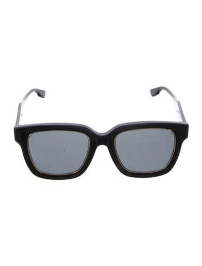 Pre-owned Gucci Oversize Tinted Sunglasses In Black