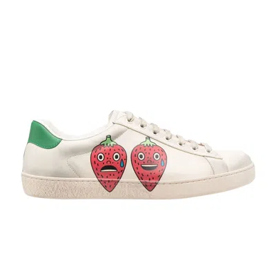 Pre-owned Gucci Pablo Delcielo X  New Ace 'strawberry' In Cream