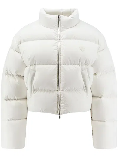 Gucci Padded Down Jacket In Lightweight Quilted Polyester With Embroidered Crest In White