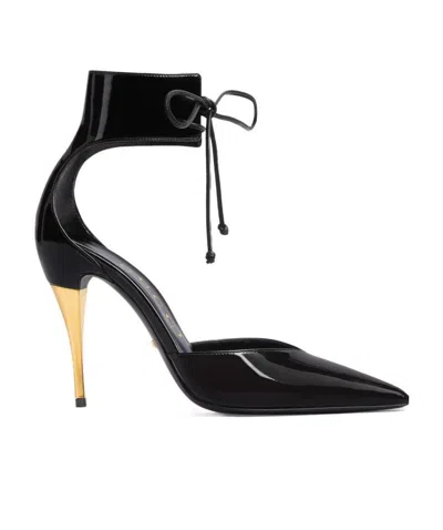 Gucci Patent-finish Pointed Pumps In Black