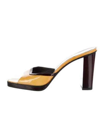 Pre-owned Gucci Patent Leather Colorblock Pattern Slides In Yellow