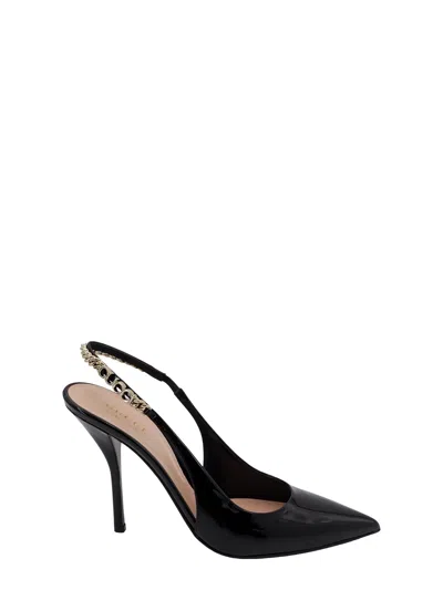 Gucci Patent Leather Décolleté In Black