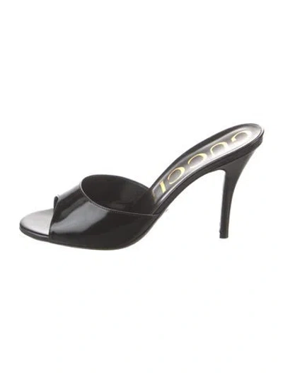 Pre-owned Gucci Patent Leather Slides In Black