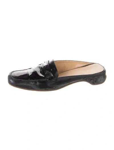 Pre-owned Gucci Patent Leather Studded Accents Mules In Black