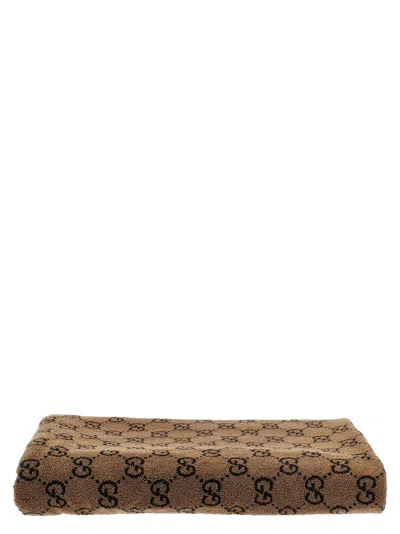 Gucci Patrick Beach Towel In Brown