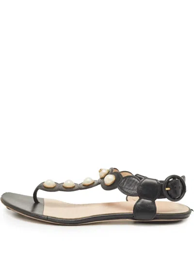 Pre-owned Gucci Pearl-embellished Leather Sandals