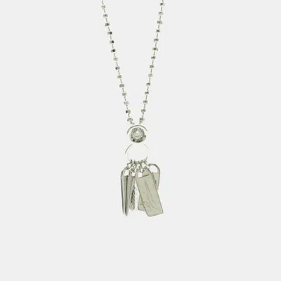 Pre-owned Gucci Plate Tag Diamond Necklace 18k White Gold Pendant Necklace