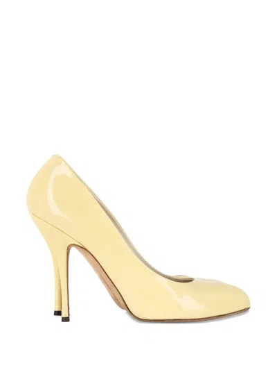 Pre-owned Gucci Pointed-toe Heeled Pumps In Yellow