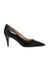 Gucci Pointed Toe Slip-on Pumps In Black