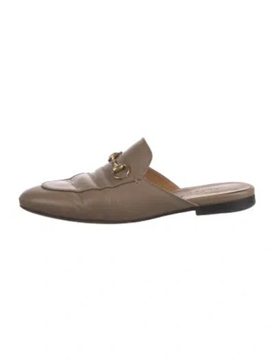 Pre-owned Gucci Princetown Horsebit Accent Mules In Neutral