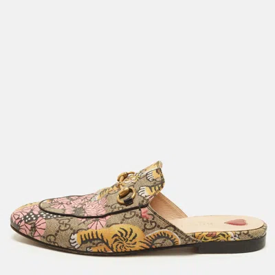 Pre-owned Gucci Princetown Size 36.5 Beige Gg Tiger Printed Coated Canvas Flat Mules In Sand