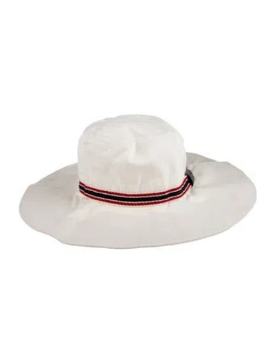 Pre-owned Gucci Printed Bucket Hat In White