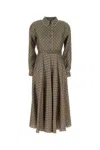 Gucci Gg Supreme-print Silk Midi Dress In Camelebonymc